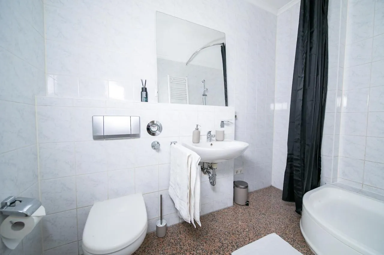 Apartamento Favorite Stays - Suite And More - Düsseldorf